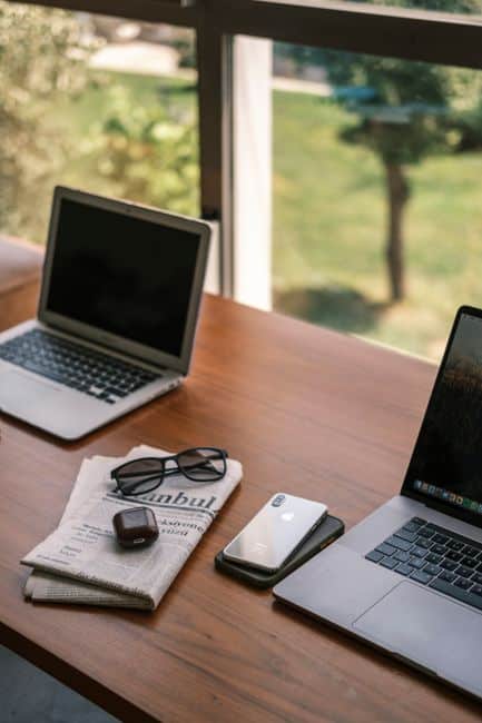 Clock In Clock Out App for Remote Teams: Boost Productivity and Simplify Time Tracking